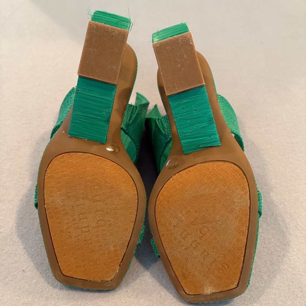 Gianni Bini‎ Green Sculptural Heel Sandals – Size 9.5M - Picture 16 of 16